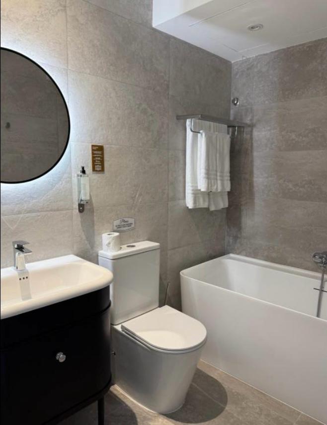 cikka-bathroom